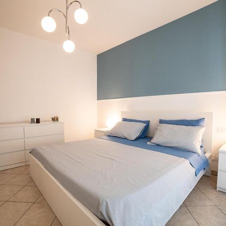La Perla Blu Lägenhet Porto SantʼElpidio Exteriör bild