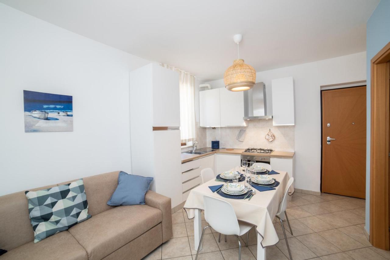 La Perla Blu Lägenhet Porto SantʼElpidio Exteriör bild